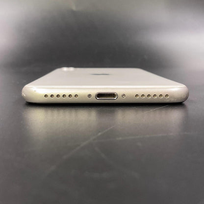 【全額返金保証】【最速発送】Apple iPhone iPhone SE（第3世代） 64GB スターライト SIMフリー 白ロム 動作確認済 76%