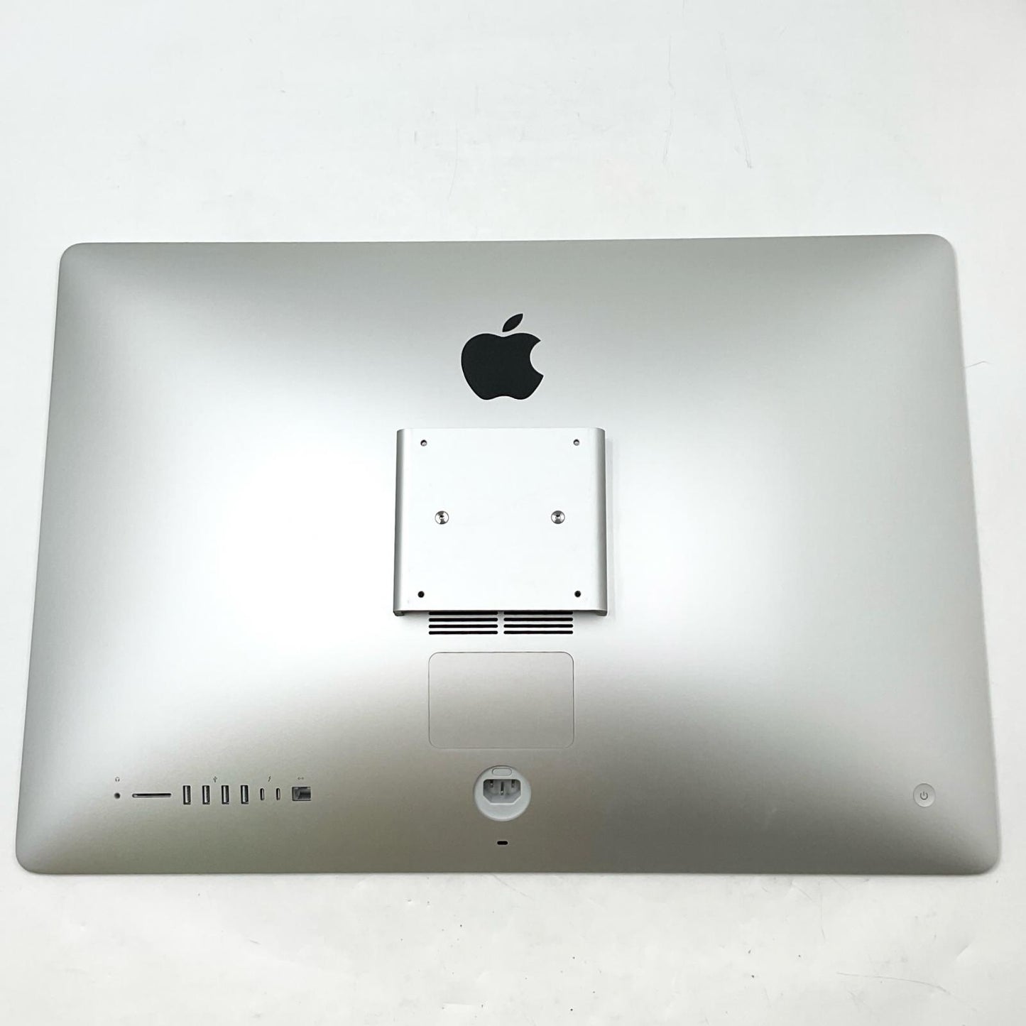 【全額返金保証】【最速発送】Apple iMac Retina 5K 27インチ 3.6 GHz 8コア Intel Core i9 40GB SSD 1TB シルバー 動作確認済