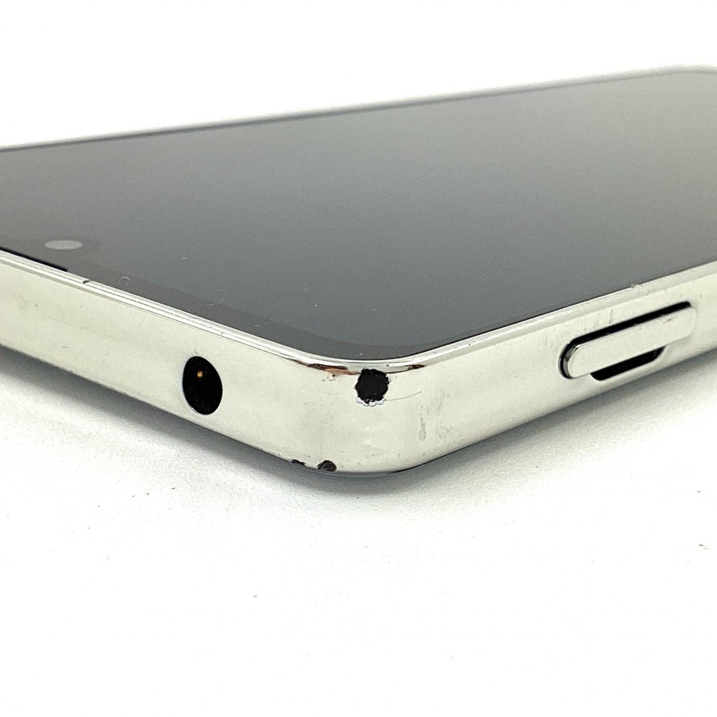 【全額返金保証】【最速発送】SHARP AQUOS zero6 128GB ホワイト Softbank A102SH 白ロム 動作確認済