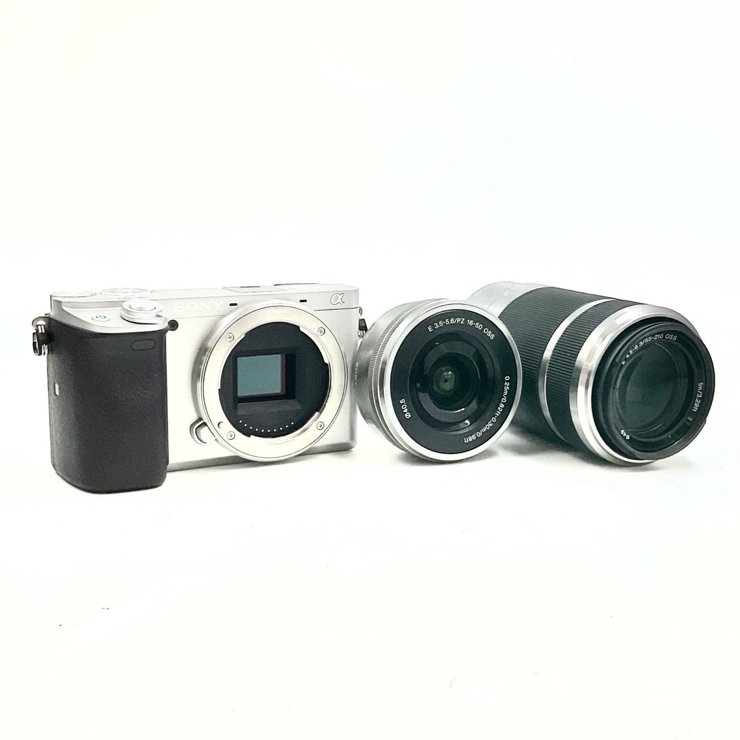 【全額返金保証】【最速発送】Sony デジタル一眼 α6400 ILCE-6400Y ダブルズームレンズキット シルバー 動作確認済