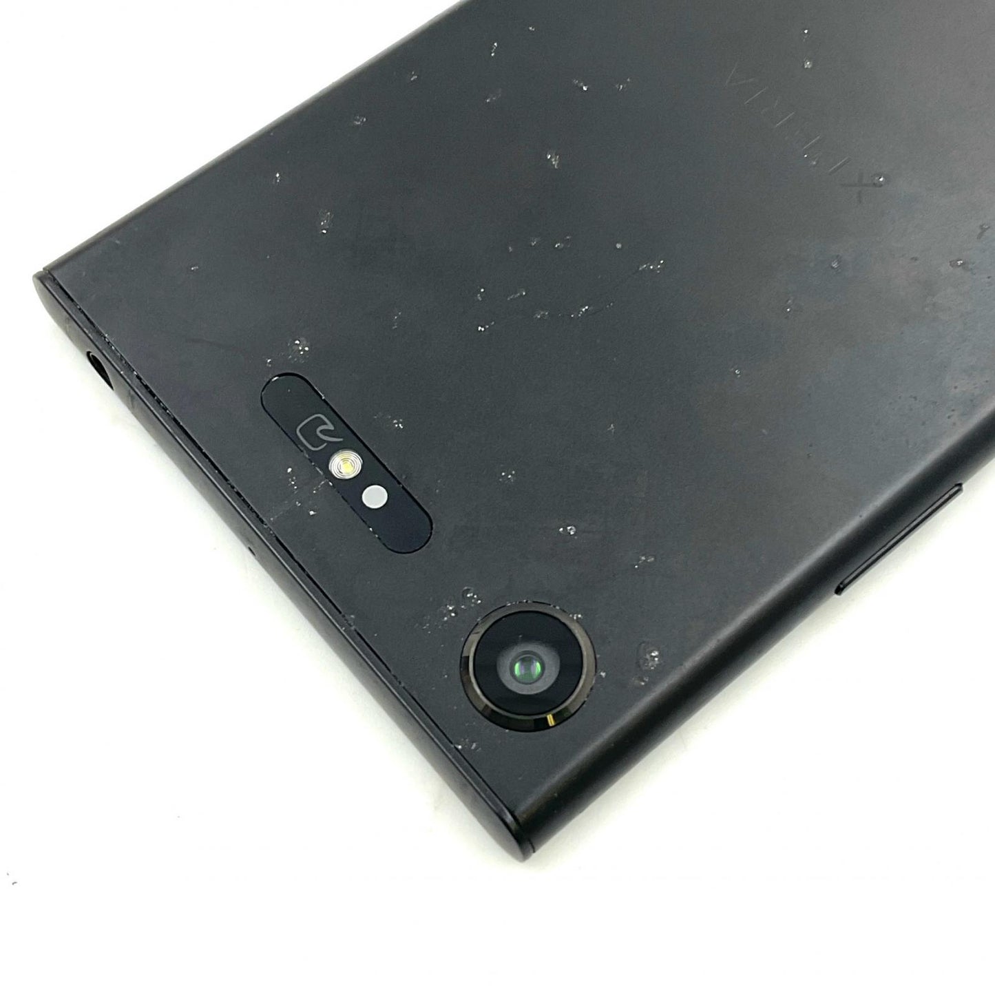 【最速発送】Sony Xperia XZ1 64GB ブラック au SOV36 白ロム【難有】