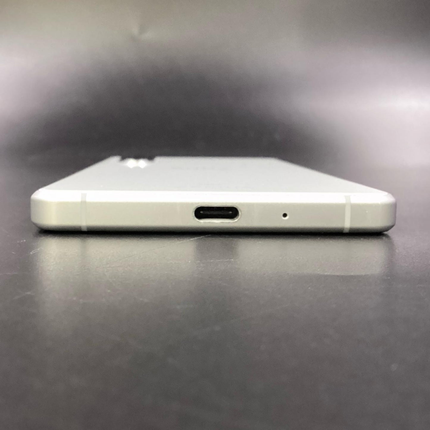 【全額返金保証】【最速発送】Sony Xperia 1 II 128GB ホワイト au SOG01 白ロム 動作確認済