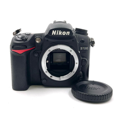 【全額返金保証】【最速発送】Nikon デジタル一眼 D7000 ボディ ブラック 動作確認済