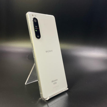 【全額返金保証】【最速発送】Sony Xperia 1 II 128GB White docomo SO51Aa 白ロム 動作確認済