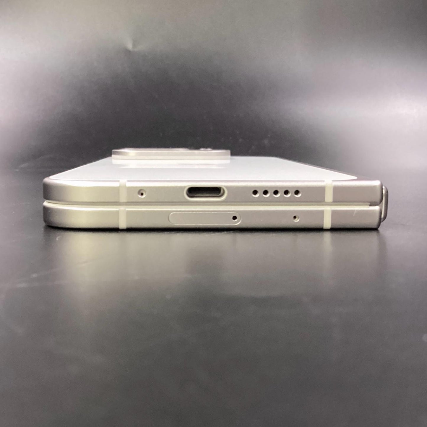 【全額返金保証】【最速発送】Google Pixel 9 Pro Fold 256GB Porcelain SIMフリー GC15S 白ロム 動作確認済