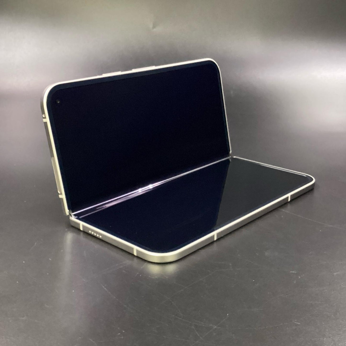 【全額返金保証】【最速発送】Google Pixel 9 Pro Fold 256GB Porcelain SIMフリー GC15S 白ロム 動作確認済