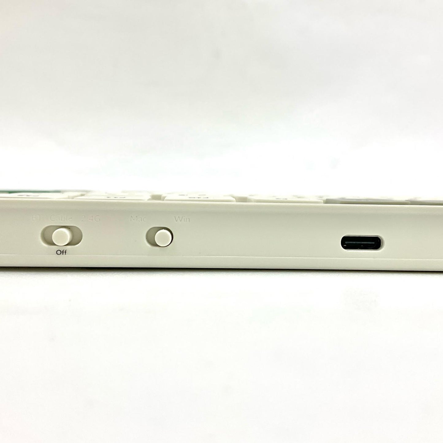 【全額返金保証】【最速発送】Keychron B1 Pro 美品 動作確認済