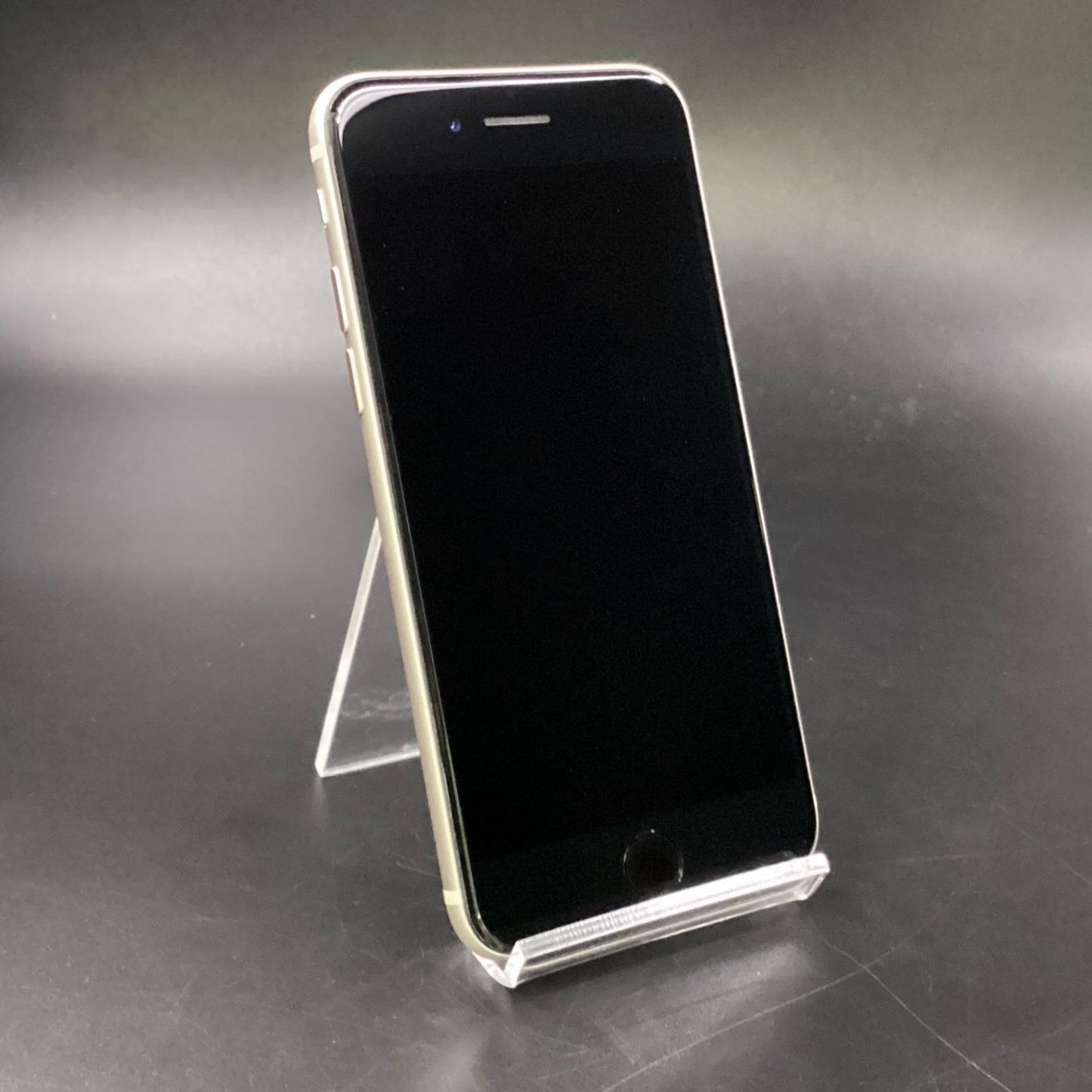 【全額返金保証】【最速発送】Apple iPhone iPhone SE（第3世代） 128GB スターライト au 白ロム 動作確認済 84%