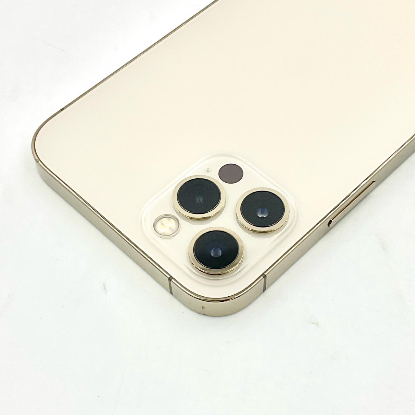 【全額返金保証】【最速発送】Apple iPhone iPhone 12 Pro 128GB ゴールド Softbank SIMフリー 白ロム 動作確認済 78%