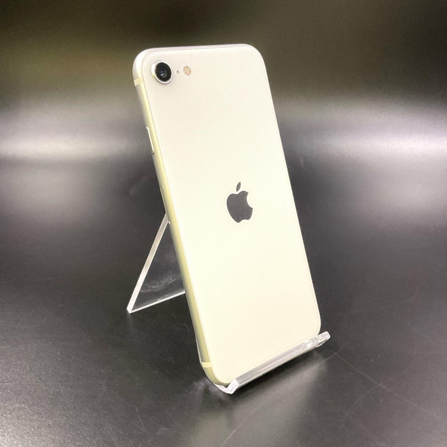 【全額返金保証】【最速発送】Apple iPhone iPhone SE（第2世代） 64GB ホワイト SIMフリー 白ロム 動作確認済 76%