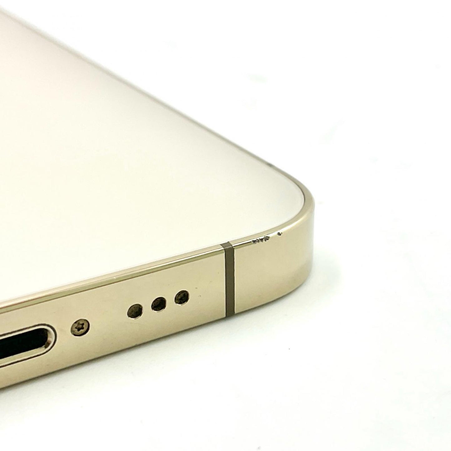 【全額返金保証】【最速発送】Apple iPhone iPhone 13 Pro 128GB ゴールド docomo 動作確認済 78%