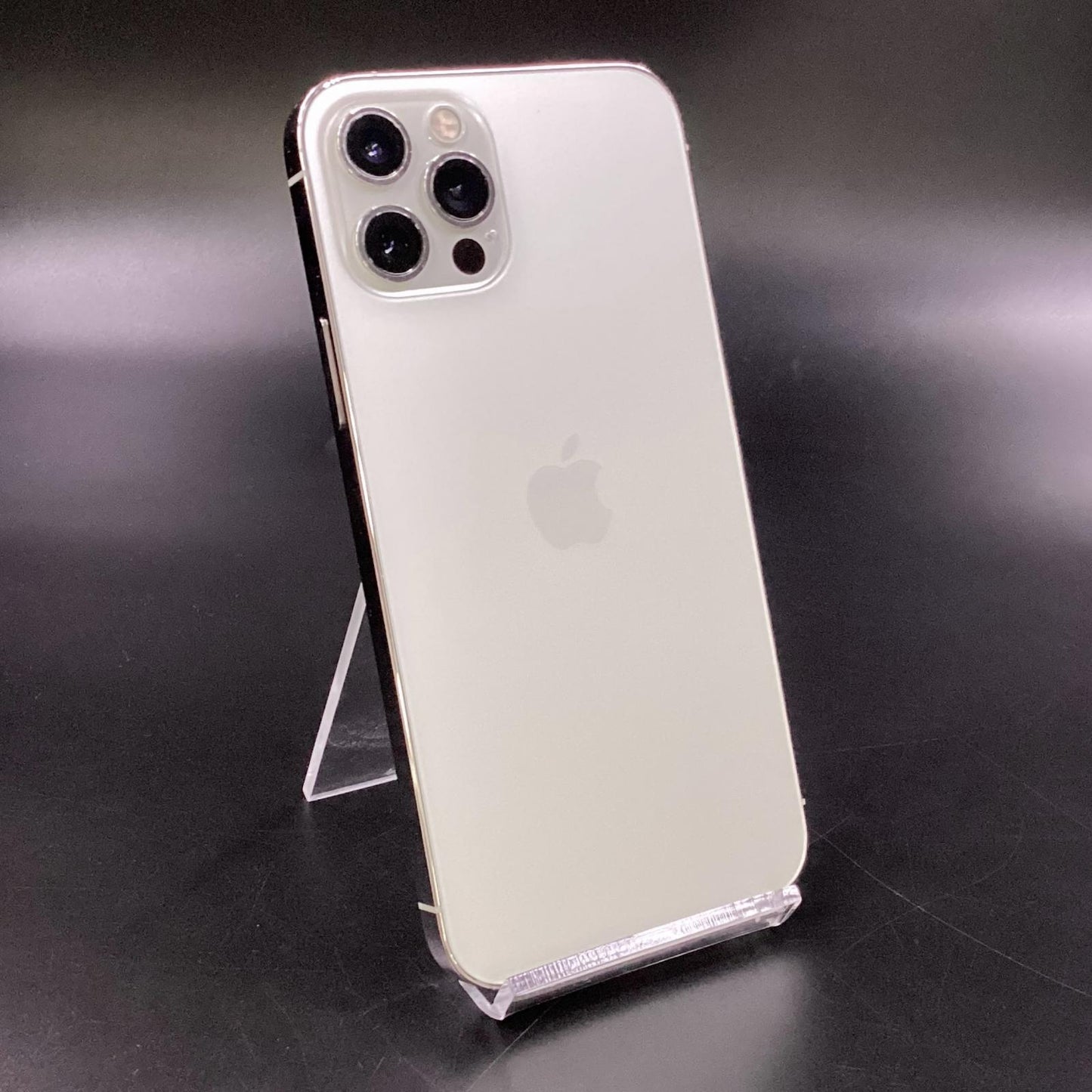 【全額返金保証】【最速発送】Apple iPhone iPhone 12 Pro 128GB シルバー docomo 白ロム 動作確認済 80%