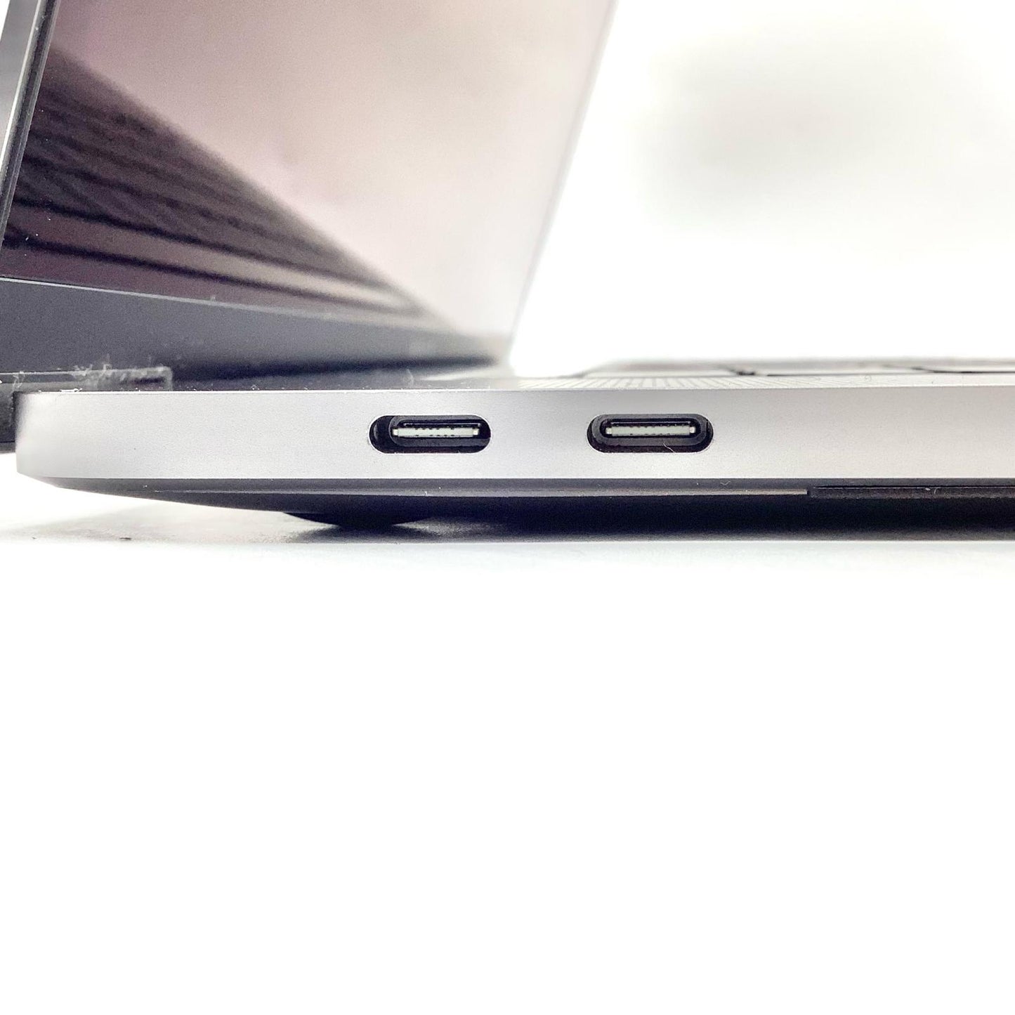 【全額返金保証】【最速発送】Apple MacBook Pro Pro 16インチ 2019 2.3 GHz 8コア Intel Core i9 16GB SSD 1TB スペースグレイ 動作確認済