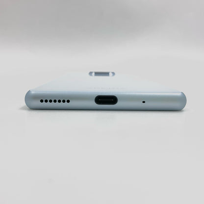 【全額返金保証】【最速発送】Sony Xperia 8 64GB ブルー au SOV42 白ロム 動作確認済