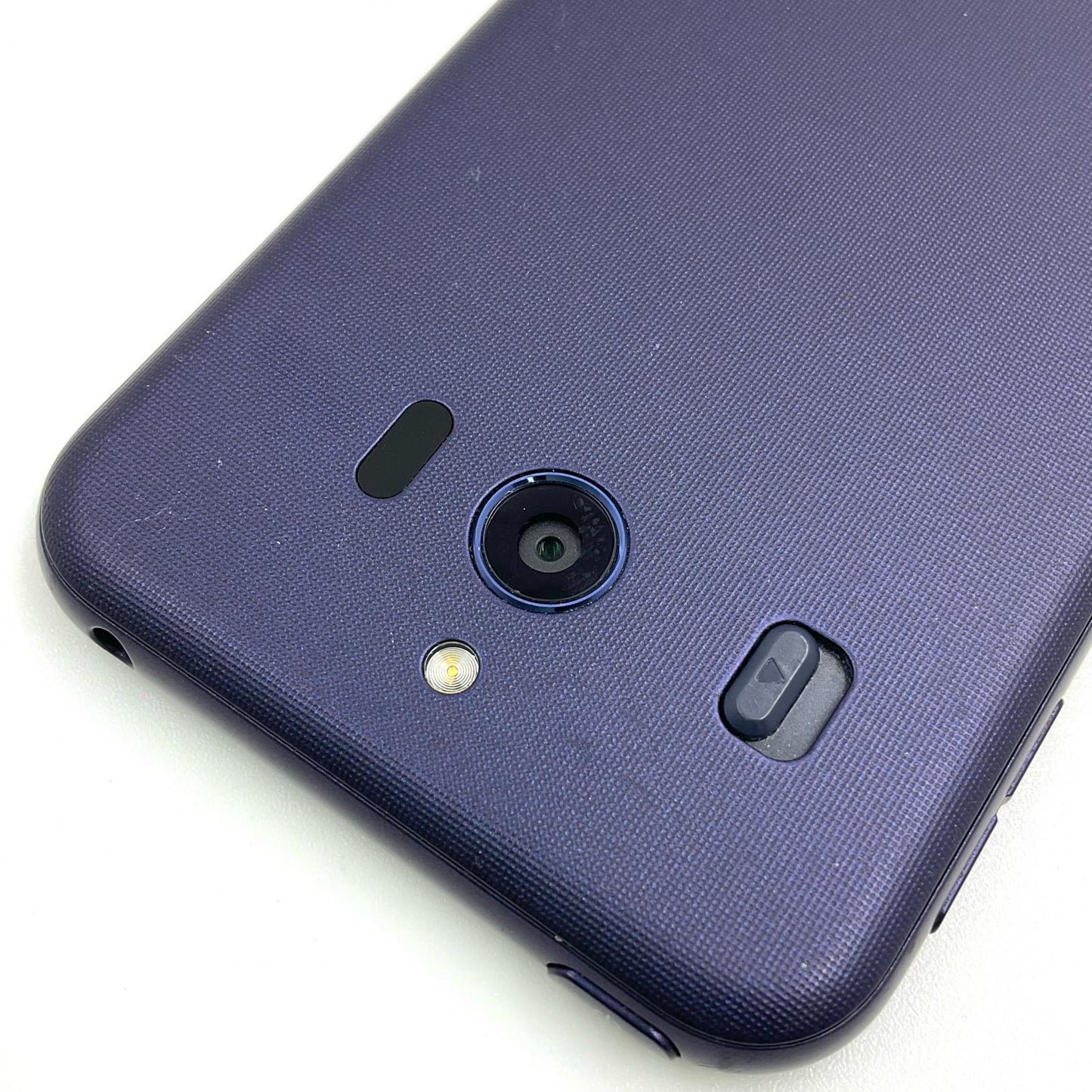 【全額返金保証】【最速発送】富士通 AQUOS シンプルスマホ4 32GB ネイビー Softbank SIMフリー 704SH 白ロム 動作確認済