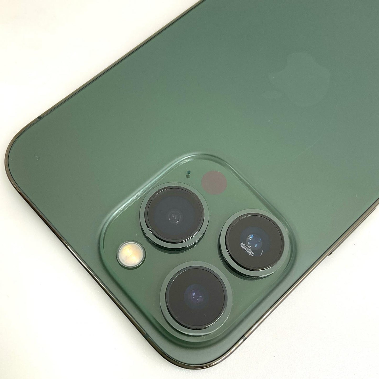 【全額返金保証】【最速発送】Apple iPhone iPhone 13 Pro 128GB アルパイングリーン docomo 白ロム 動作確認済 81%