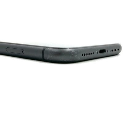 【全額返金保証】【最速発送】Apple iPhone iPhone 11 64GB ブラック docomo 白ロム 動作確認済 87%