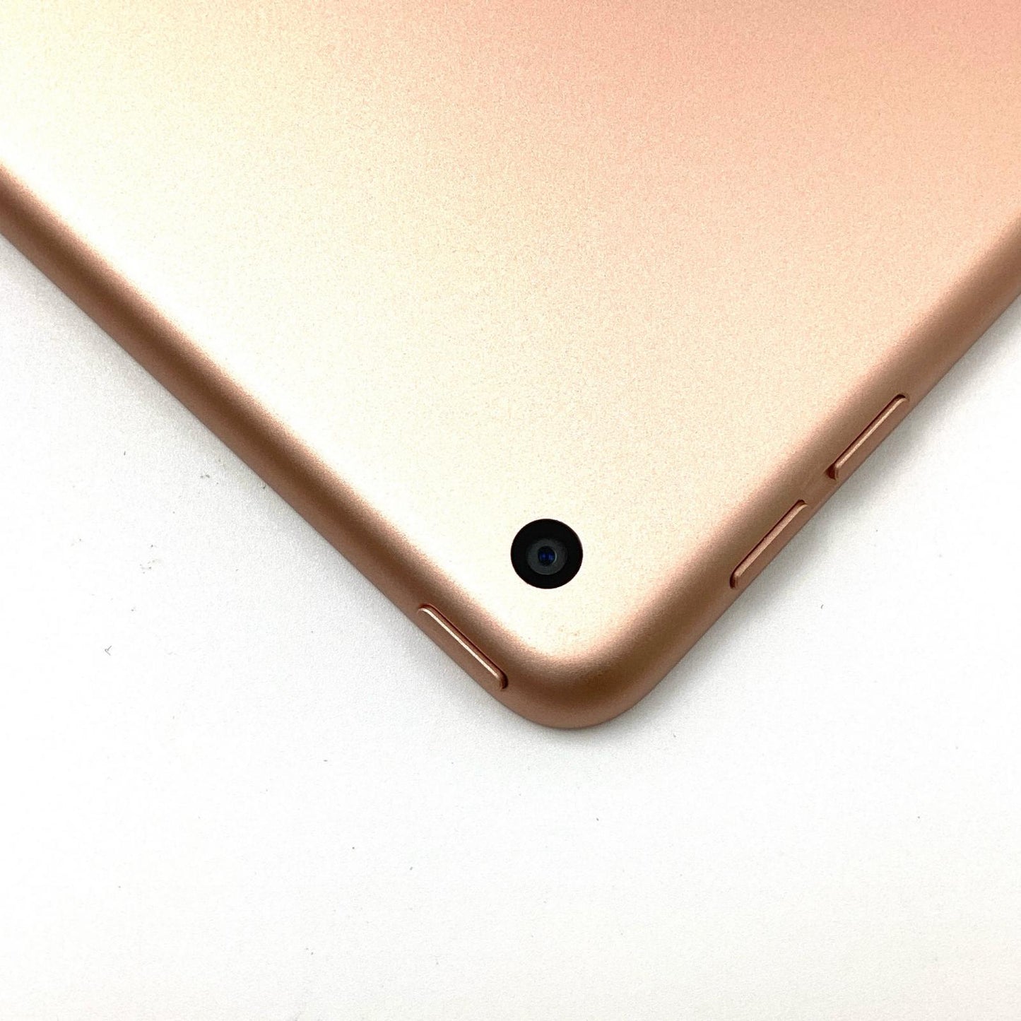 【全額返金保証】【最速発送】Apple iPad iPad 10.2インチ 第7世代 32GB ゴールド Wi-Fi 美品 動作確認済