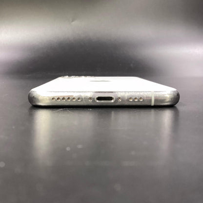 【全額返金保証】【最速発送】Apple iPhone iPhone 11 Pro 256GB シルバー Softbank 白ロム 動作確認済 82%