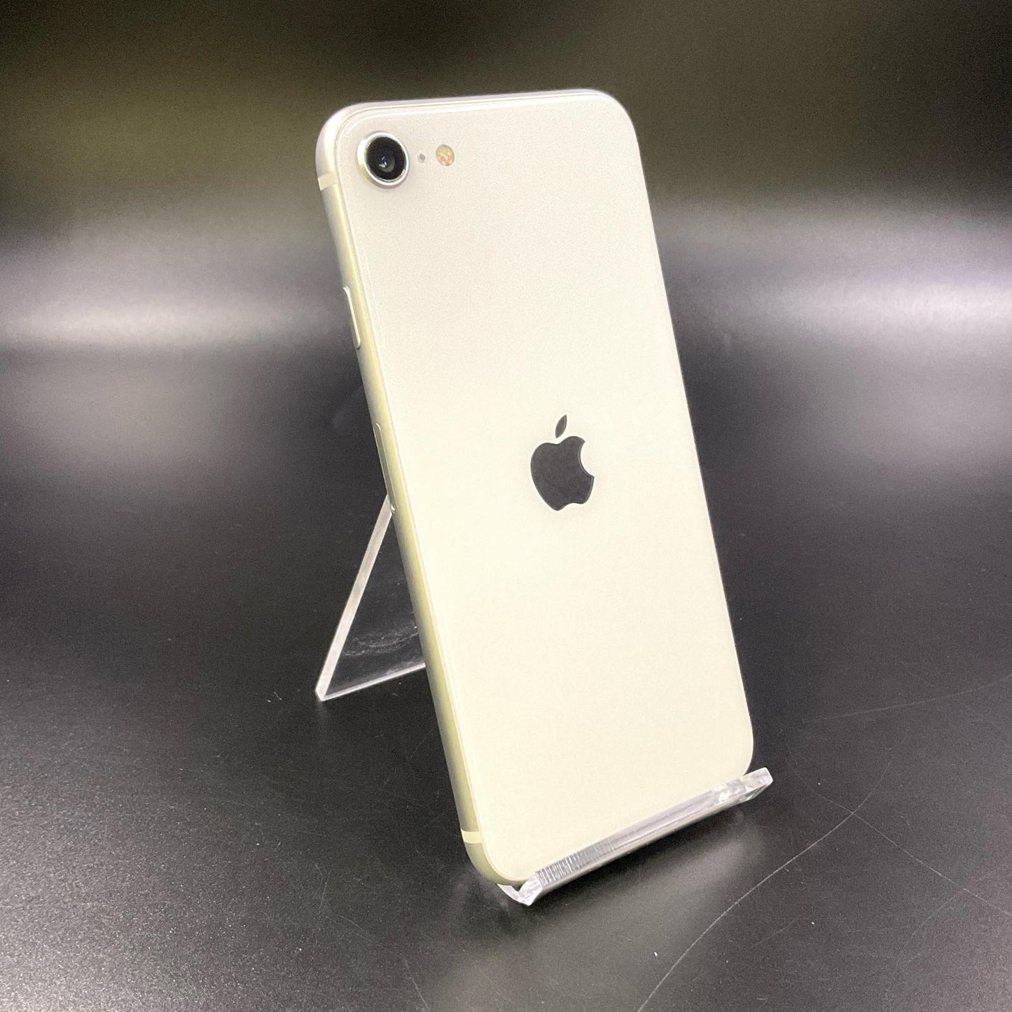 【全額返金保証】【最速発送】Apple iPhone iPhone SE（第2世代） 128GB ホワイト SIMフリー 白ロム 動作確認済 74%