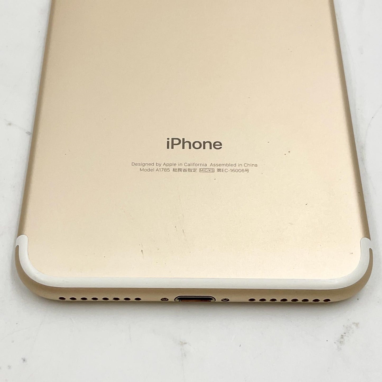 【全額返金保証】【最速発送】Apple iPhone iPhone 7 Plus 128GB ゴールド docomo 白ロム 動作確認済 80%