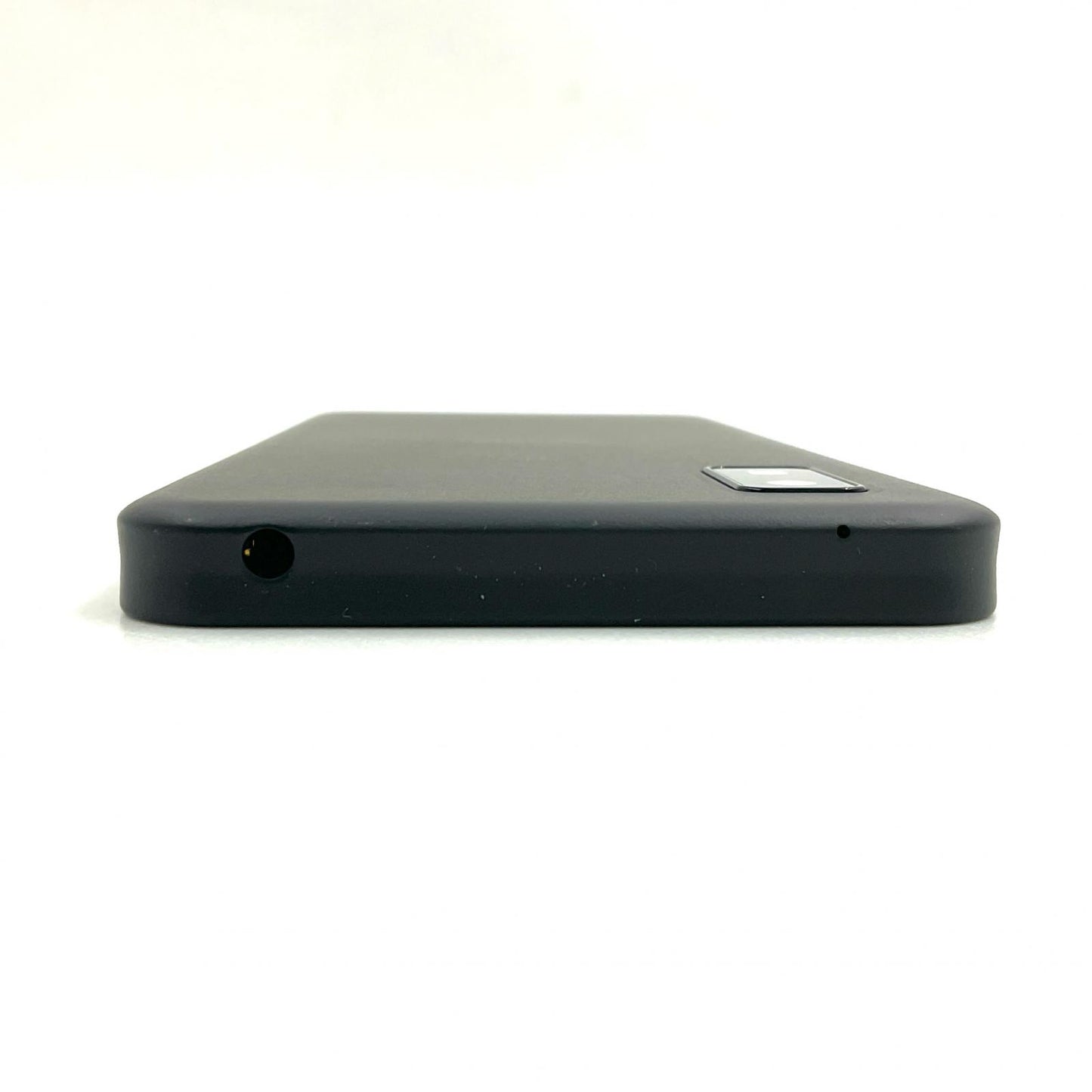 【全額返金保証】【最速発送】SHARP AQUOS wish2 64GB チャコール docomo SIMフリー SH-51C 白ロム 動作確認済