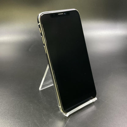 【全額返金保証】【最速発送】Apple iPhone iPhone X 64GB シルバー docomo 白ロム 動作確認済 82%