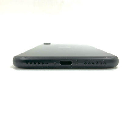 【全額返金保証】【最速発送】Apple iPhone iPhone SE（第2世代） 128GB ブラック docomo 白ロム 動作確認済 77%