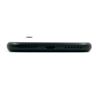 【全額返金保証】【最速発送】Apple iPhone iPhone SE（第2世代） 128GB ブラック docomo 白ロム 動作確認済 88%