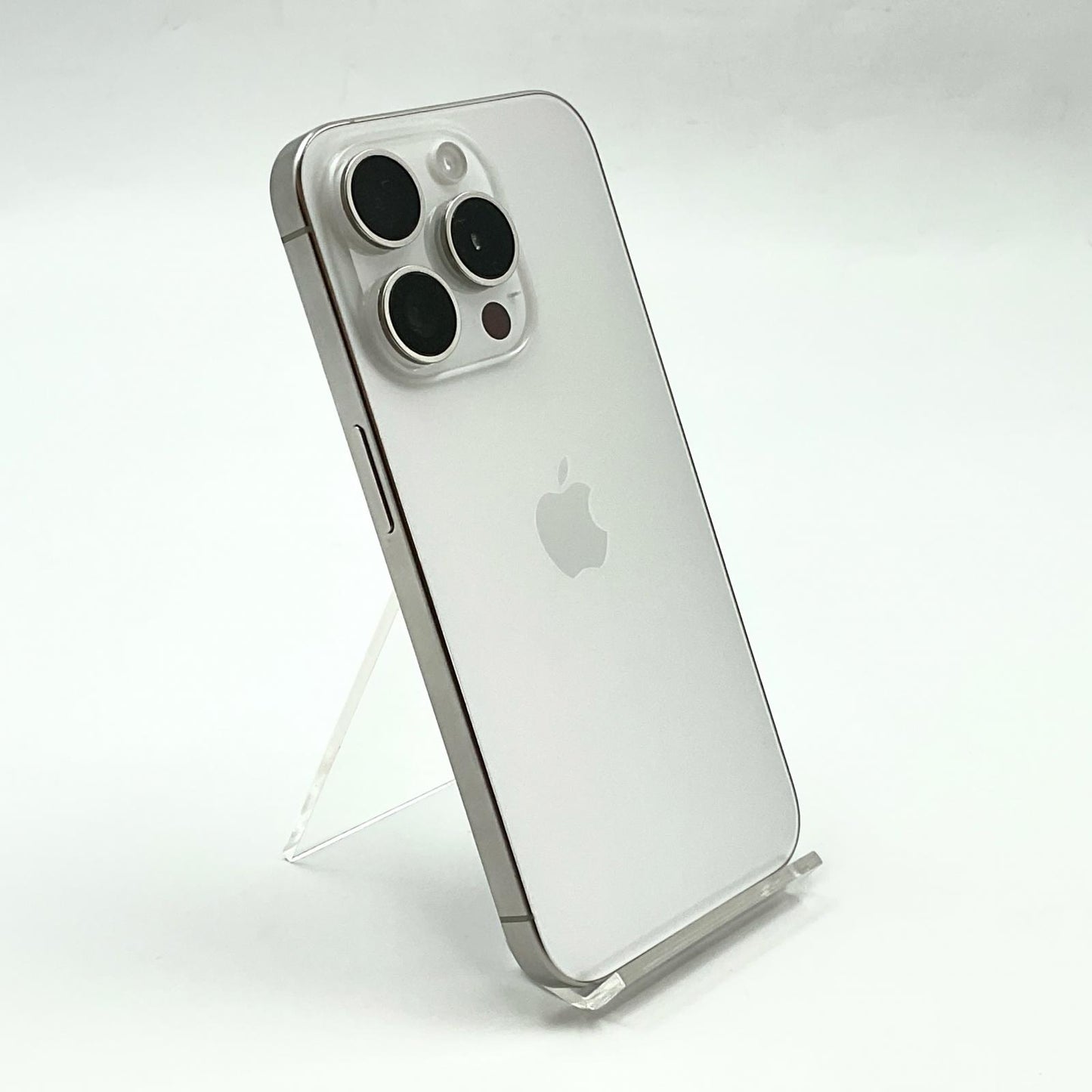 【全額返金保証】【最速発送】Apple iPhone iPhone 15 Pro 128GB ホワイトチタニウム SIMフリー 白ロム 美品 動作確認済 98%