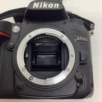 【全額返金保証】【最速発送】Nikon デジタル一眼 D7000 ボディ ブラック 動作確認済