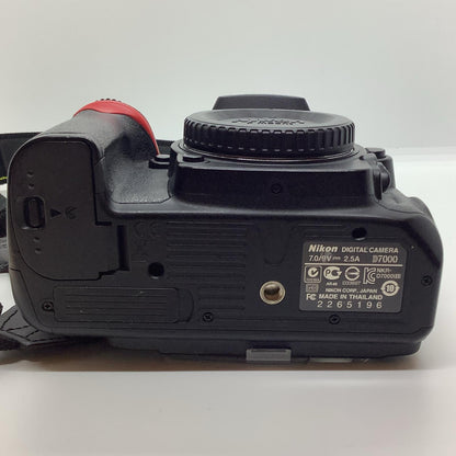 【全額返金保証】【最速発送】Nikon デジタル一眼 D7000 ボディ ブラック 動作確認済
