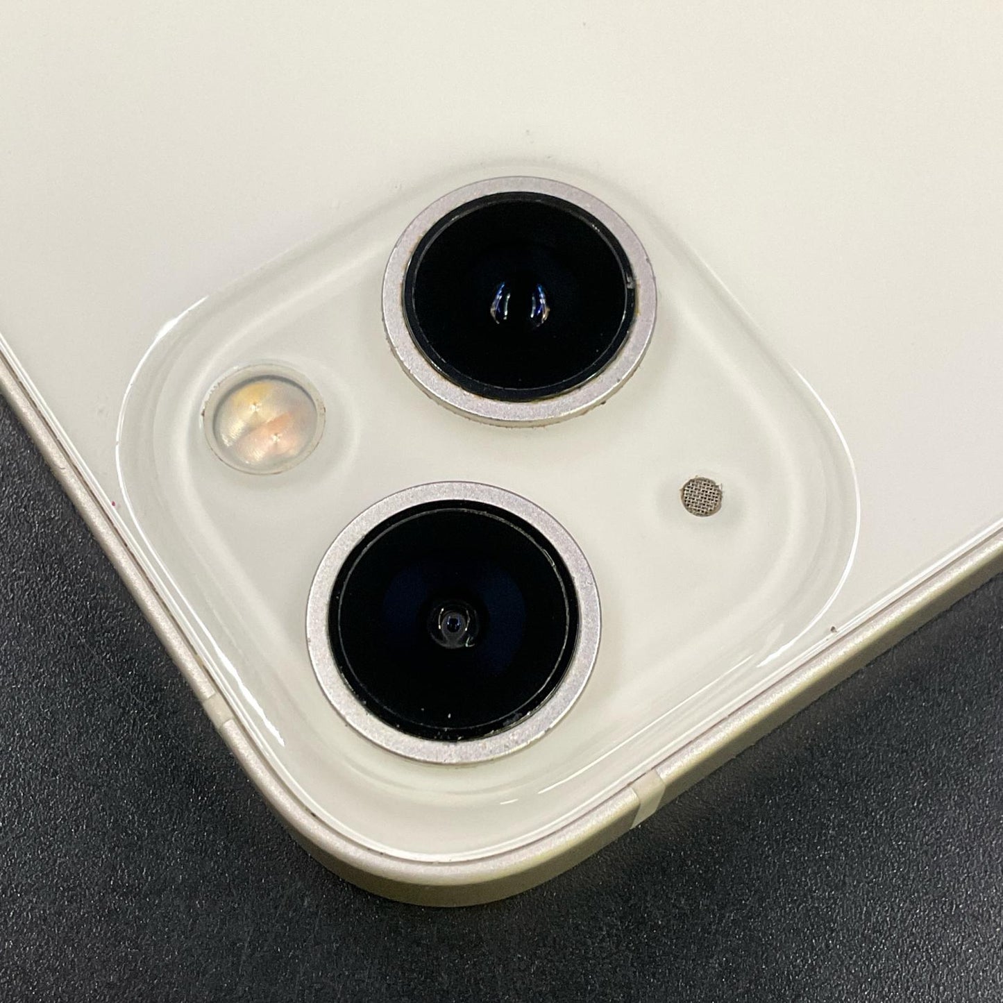 【全額返金保証】【最速発送】Apple iPhone iPhone 13 128GB スターライト au 動作確認済 91%