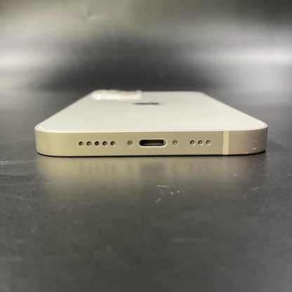 【全額返金保証】【最速発送】Apple iPhone iPhone 13 128GB スターライト au 動作確認済 91%