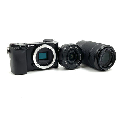 【全額返金保証】【最速発送】Sony デジタル一眼 α6000 ILCE-6000Y ダブルズームレンズキット ブラック 美品 動作確認済