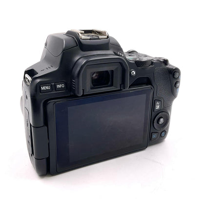 【全額返金保証】【最速発送】Canon デジタル一眼 EOS Kiss X10 ダブルズームキット ブラック 動作確認済