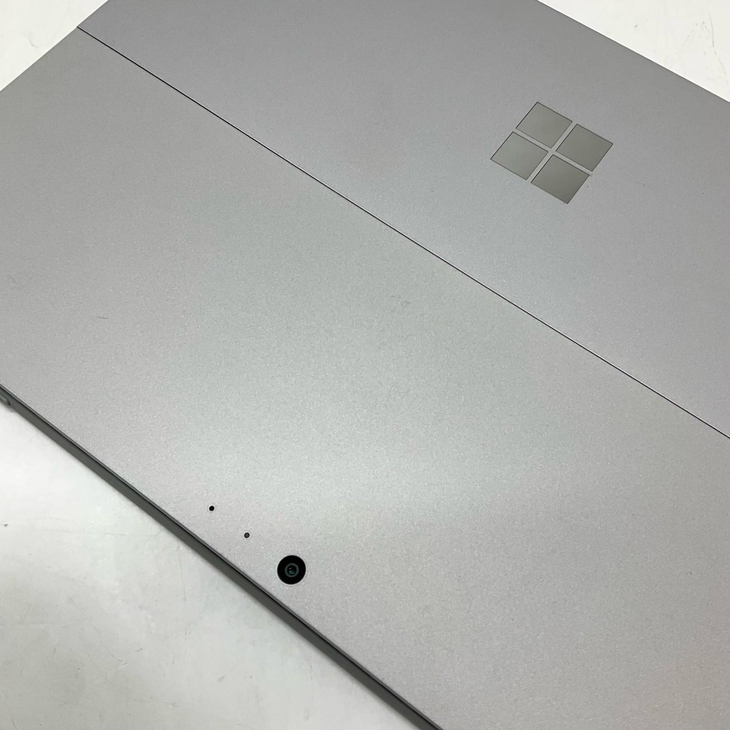 【全額返金保証】【最速発送】Microsoft Surface Pro (第５世代) 1796 Intel(R) Core(TM) i5-7300U CPU @2.60GHz 2.71GHz 8GB M.2 SSD 256GB 95.3% 動作確認済
