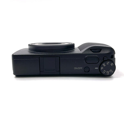 【全額返金保証】【最速発送】RICOH コンパクトデジタルカメラ RICOH GR III 超美品 動作確認済