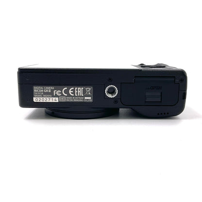 【全額返金保証】【最速発送】RICOH コンパクトデジタルカメラ RICOH GR III 超美品 動作確認済