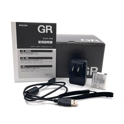 【全額返金保証】【最速発送】RICOH コンパクトデジタルカメラ RICOH GR III 超美品 動作確認済