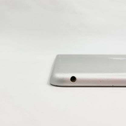 【全額返金保証】【最速発送】Apple iPad iPad 10.2インチ 第9世代 64GB シルバー Wi-Fi 動作確認済