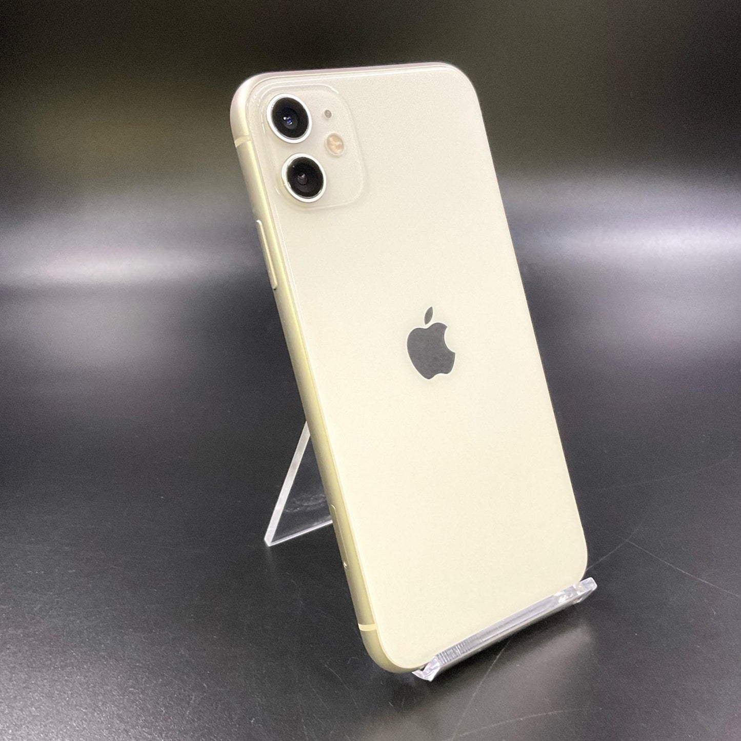 【全額返金保証】【最速発送】Apple iPhone iPhone 11 128GB ホワイト SIMフリー 白ロム 動作確認済 72%