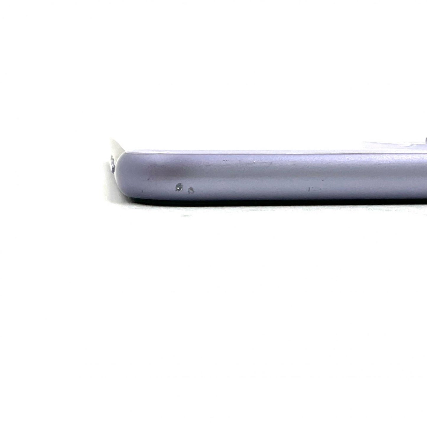【全額返金保証】【最速発送】Apple iPhone iPhone 11 128GB パープル au SIMフリー 白ロム 動作確認済 72%