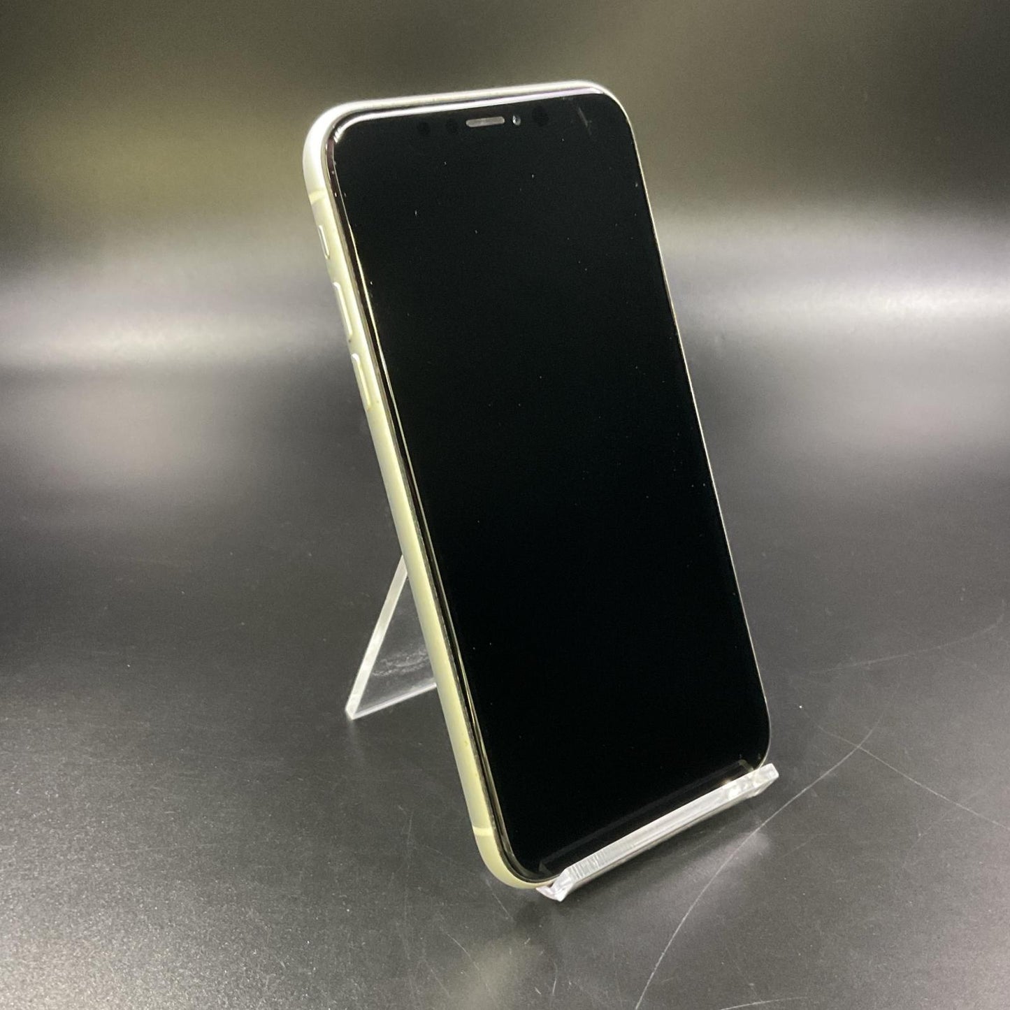 【全額返金保証】【最速発送】Apple iPhone iPhone XR 64GB ホワイト docomo 白ロム 動作確認済 80%