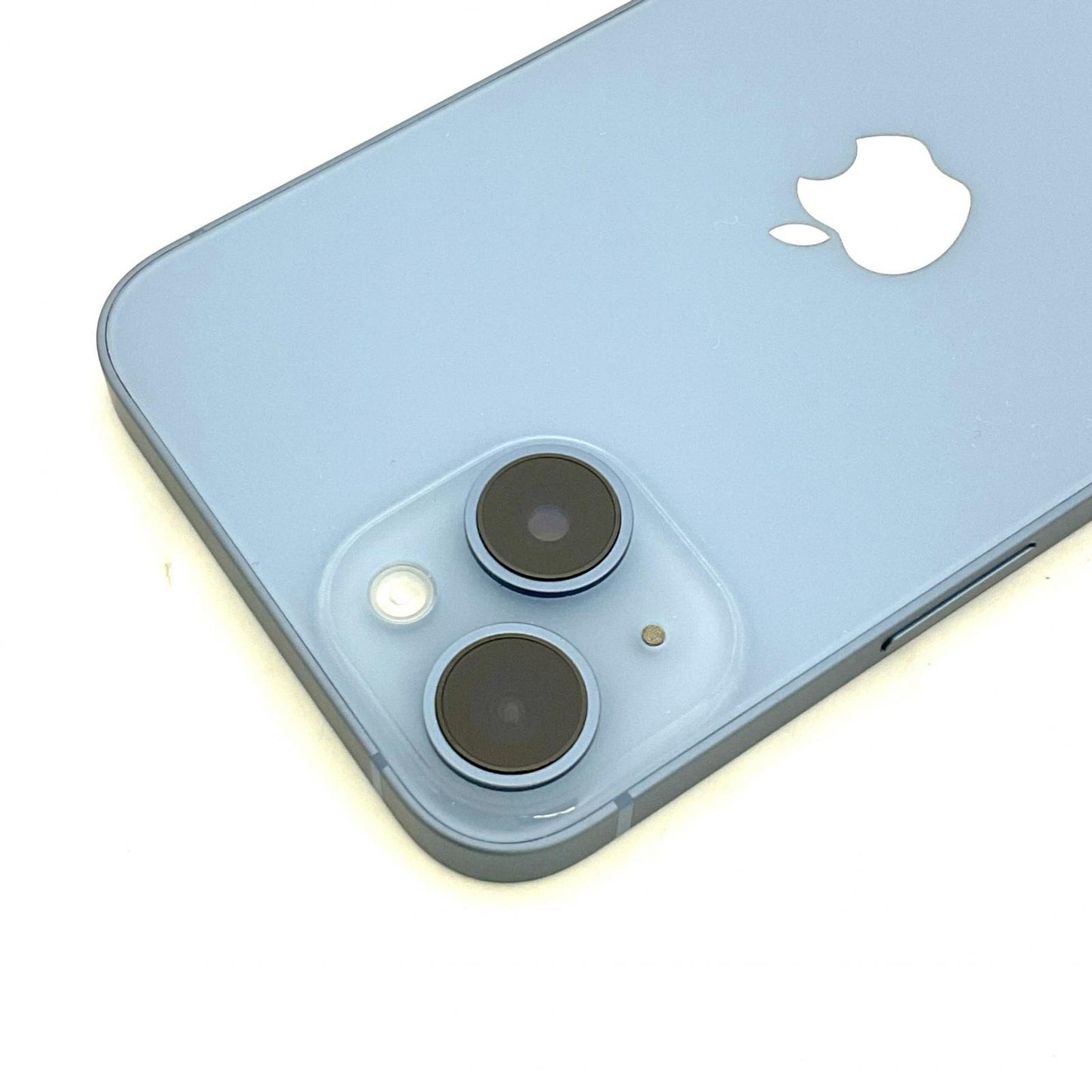 【全額返金保証】【最速発送】Apple iPhone iPhone 14 128GB ブルー docomo 美品 動作確認済 86%