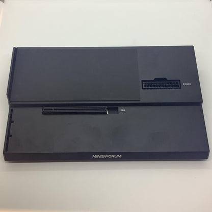 【全額返金保証】【最速発送】MINISFORUM OCulink 4i[SFF8611] MD287LDEG1QQMQ000651 超美品 動作確認済