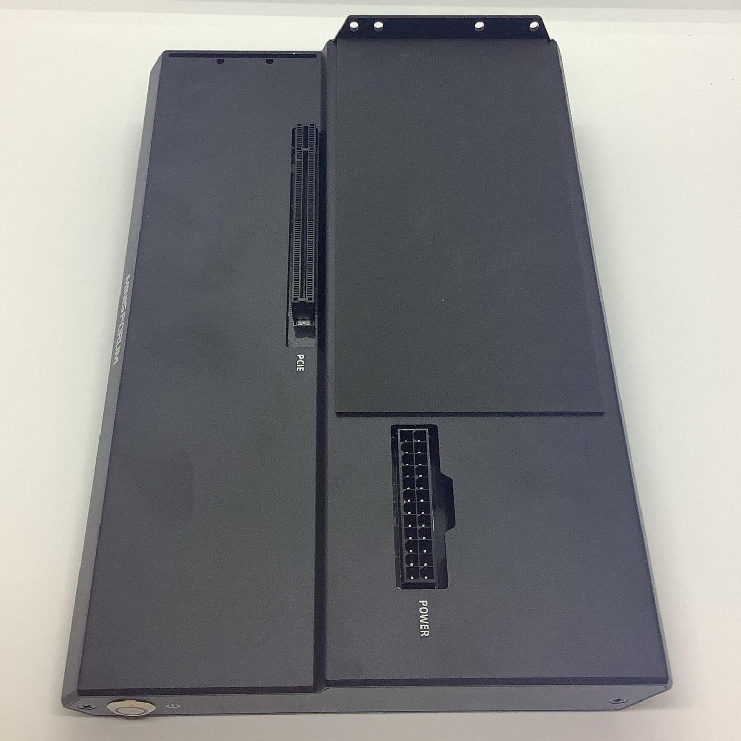 【全額返金保証】【最速発送】MINISFORUM OCulink 4i[SFF8611] MD287LDEG1QQMQ000651 超美品 動作確認済
