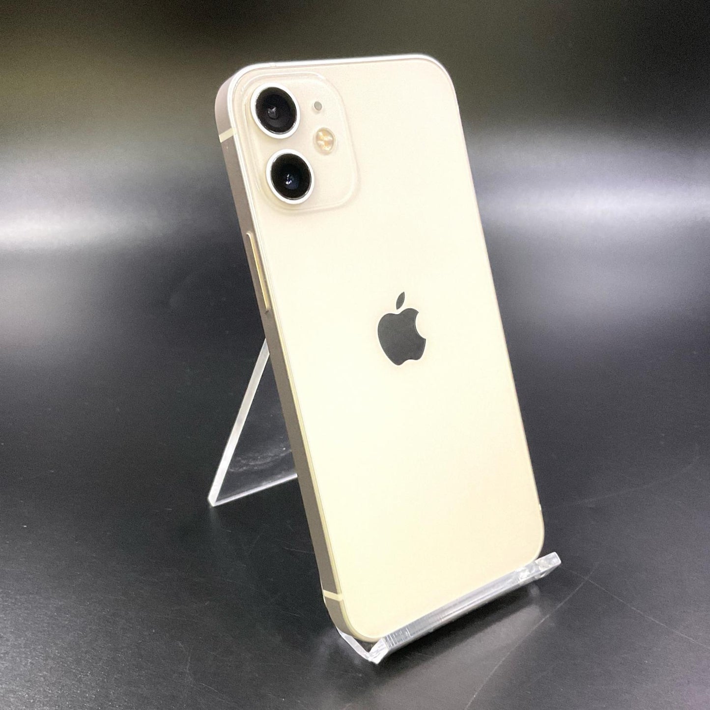 【全額返金保証】【最速発送】Apple iPhone iPhone 12 mini 128GB ホワイト docomo 白ロム 動作確認済 83%