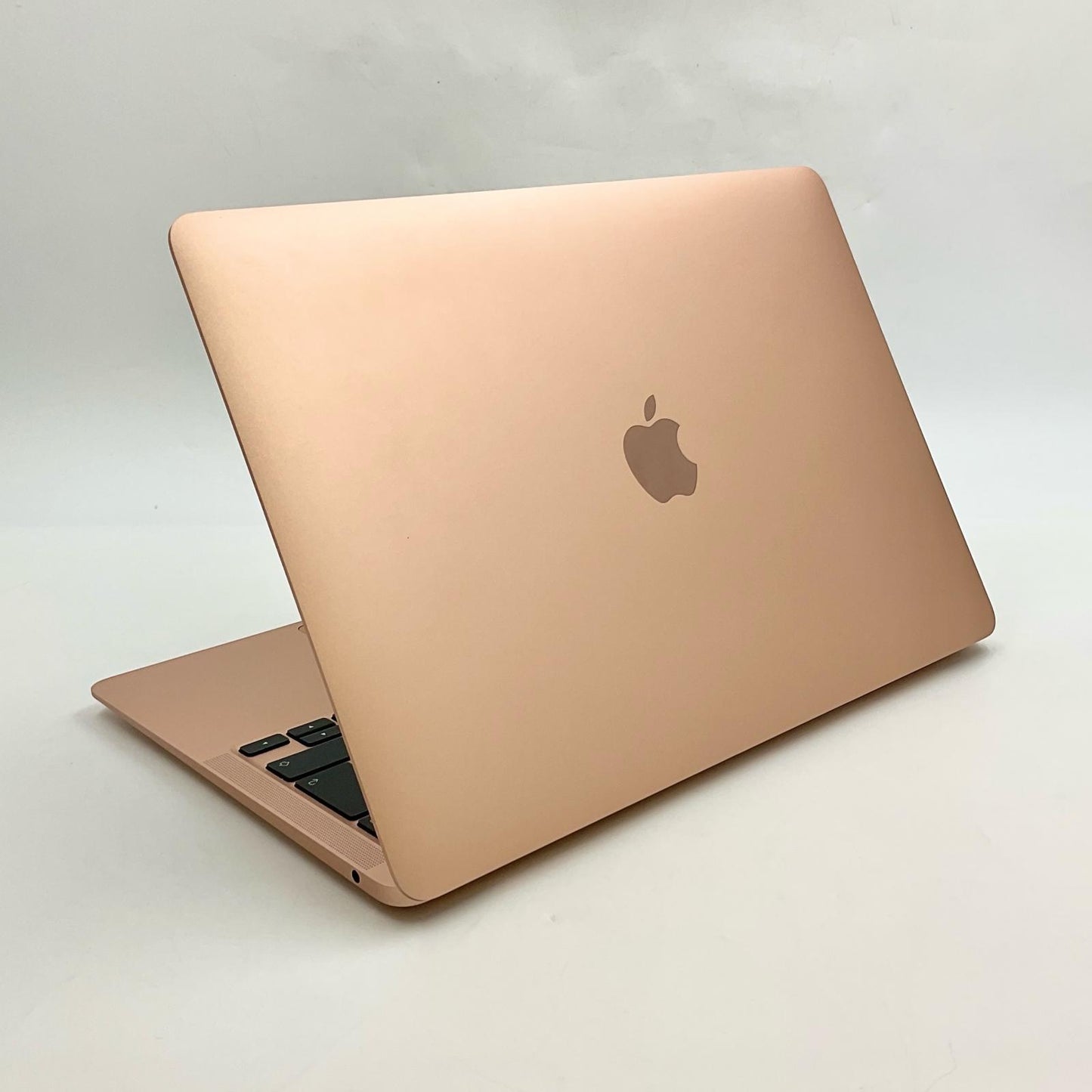 【全額返金保証】【最速発送】Apple MacBook Air 13インチ 2020 Apple M1 8GB SSD 256GB ゴールド 96% 動作確認済