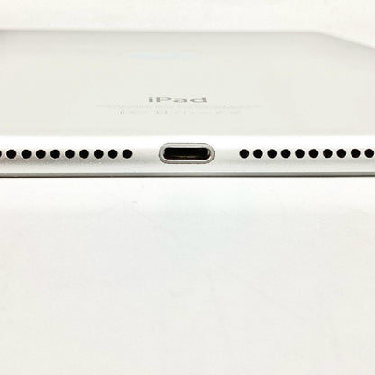 【全額返金保証】【最速発送】Apple iPad Air 9.7インチ 第2世代 64GB シルバー Wi-Fi 白ロム 動作確認済